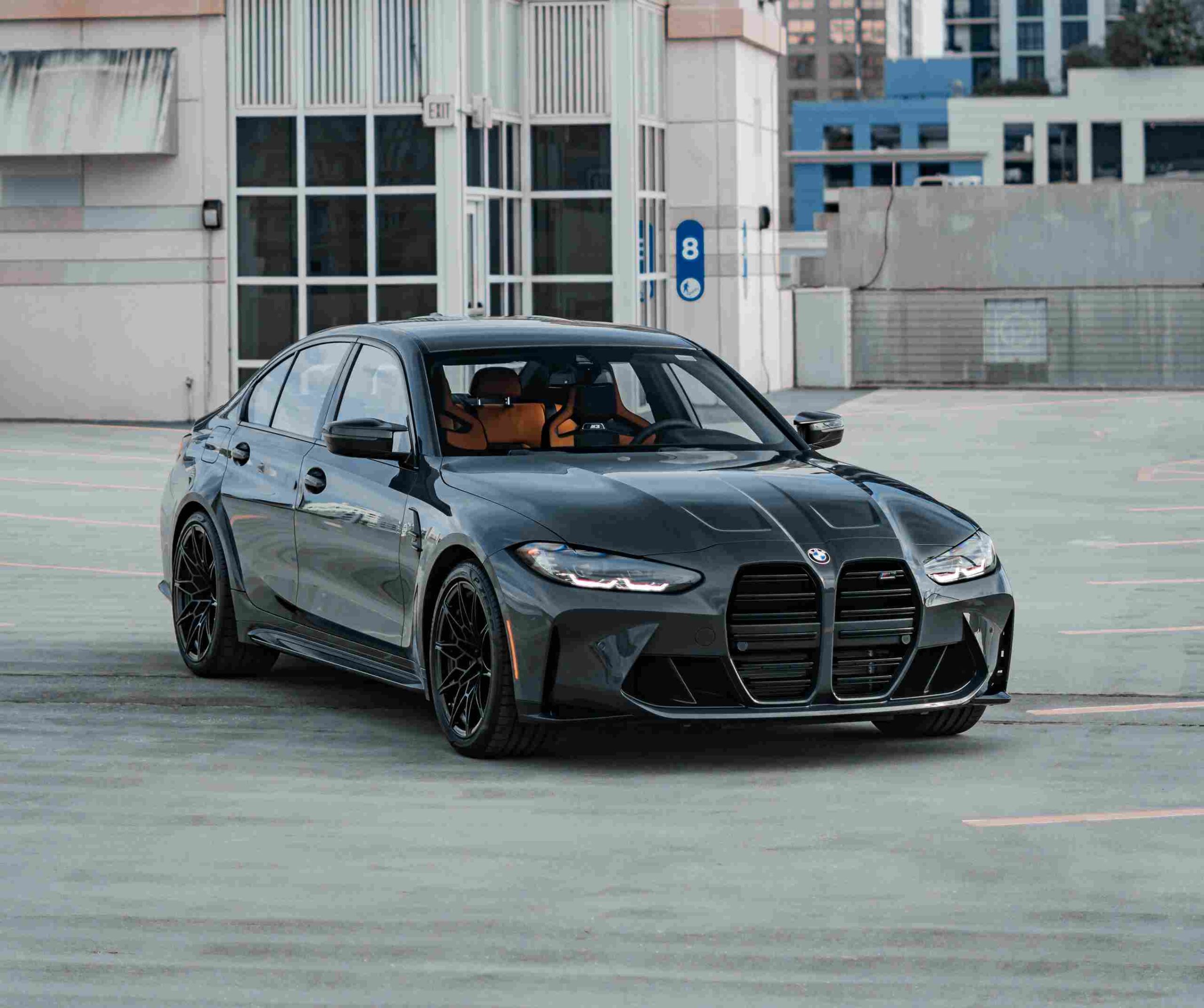 Cheap Rental Car Dubai – A Practical Solution for Job Hunters